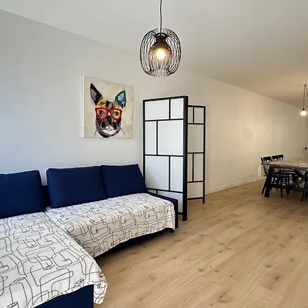 Spacious Of 120 M In * Gujan-Mestras