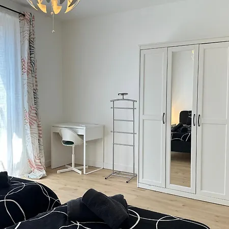 Apartment Spacious Of 120 M In *