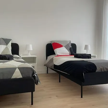 Spacious Of 120 M In *